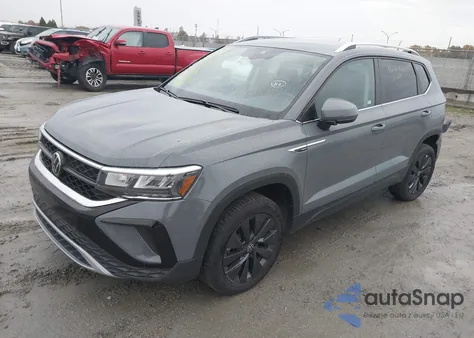 2024 Volkswagen Taos 1.5T Se z USA, uszkodzony, nr VIN 3VVSX7B23RM011100